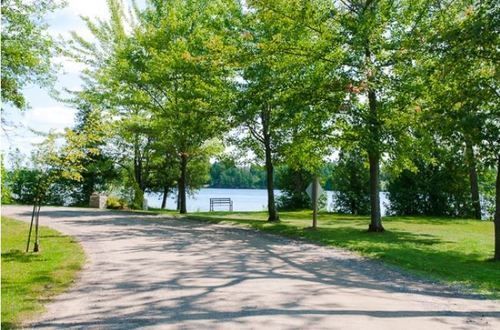 Woodland Estate Resort Campbellford 外观 照片